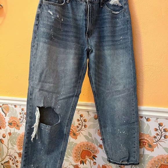 Flying Monkey Size 31 Over Sized and Distressed, Cropped Boyfriend Jeans - Picture 1 of 7
